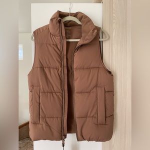 Brand New Everyone Puffer Best in Coffee from Girlfriend Collective.